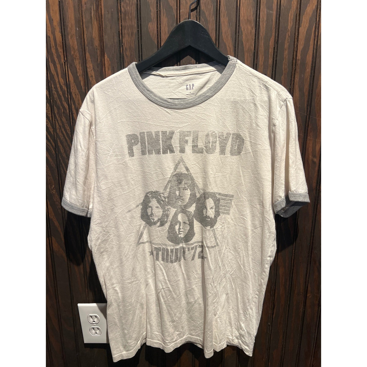 Gap Pink Floyd Tour 72 Ringer T-Shirt Mens Medium Off White Grey Graphic Tee