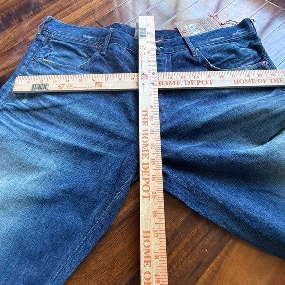 True Religion Bobby Mens 36 Straight Leg Jeans Blue Medium Wash Made in USA NEW