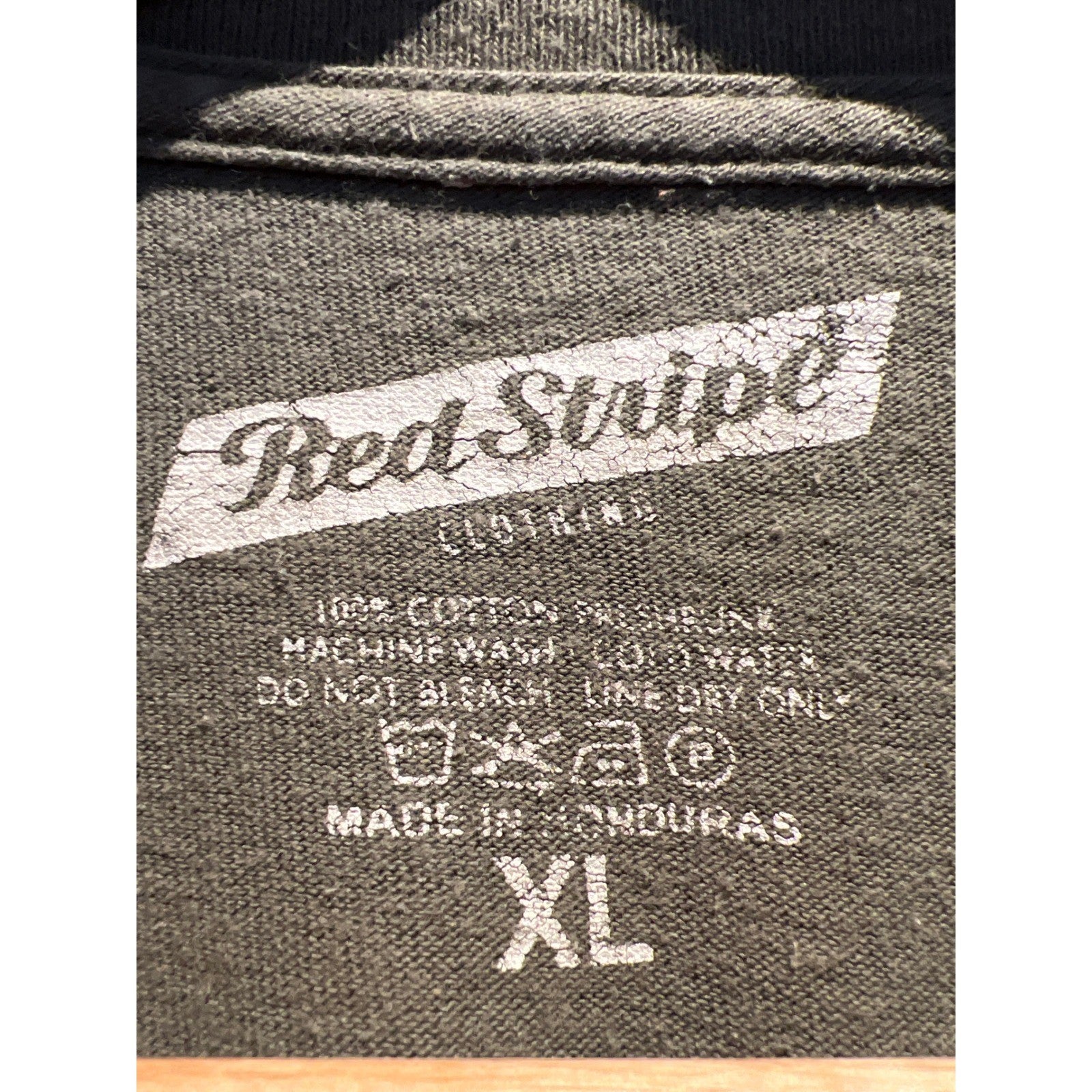 Red Stripe Jamaican Lager Graphic T-Shirt Mens XL Olive Green Beer Tee Distress
