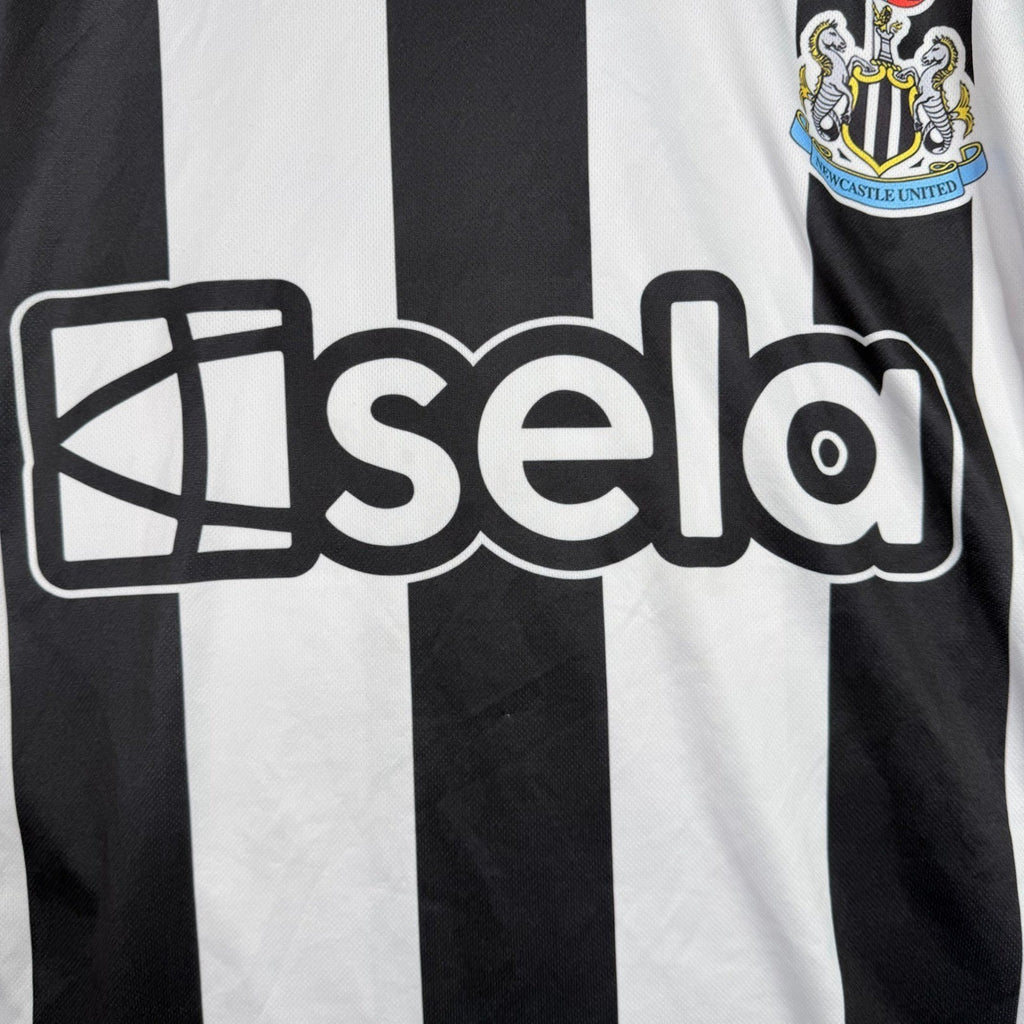 Newcastle United Football Club Soccer Jersey 3XL Black White "Noon" "Isela"