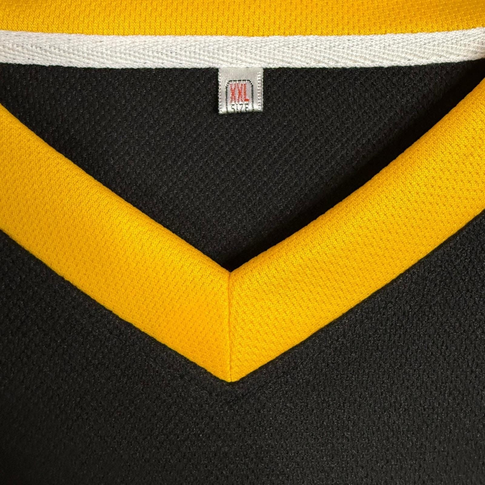 Boston Hockey Jersey Black Yellow Number 18 Happy Gilmore Men's XXL