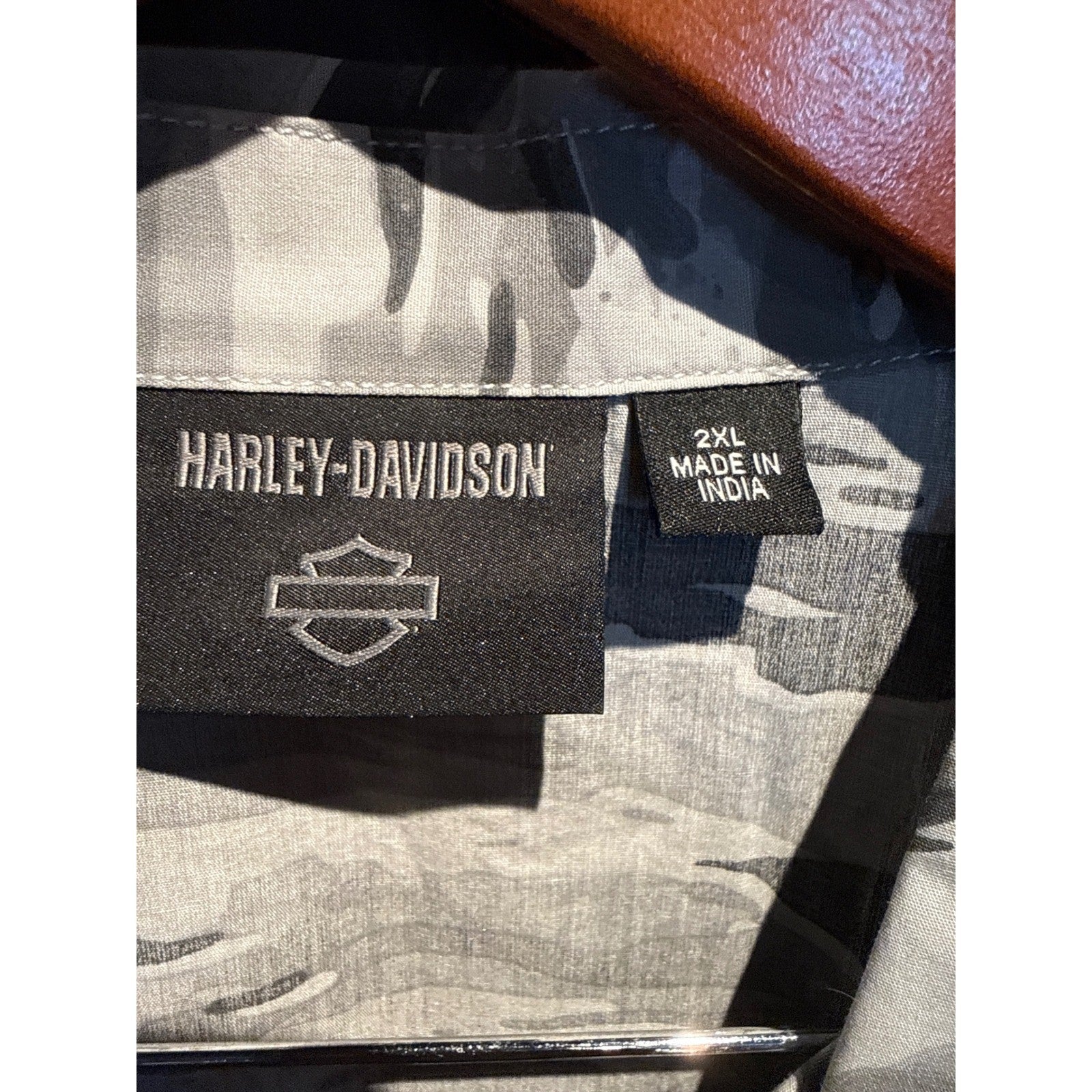 Harley-Davidson Mens Grey Tiger Stripe Camo Short Sleeve Button Up Camp Shirt XL