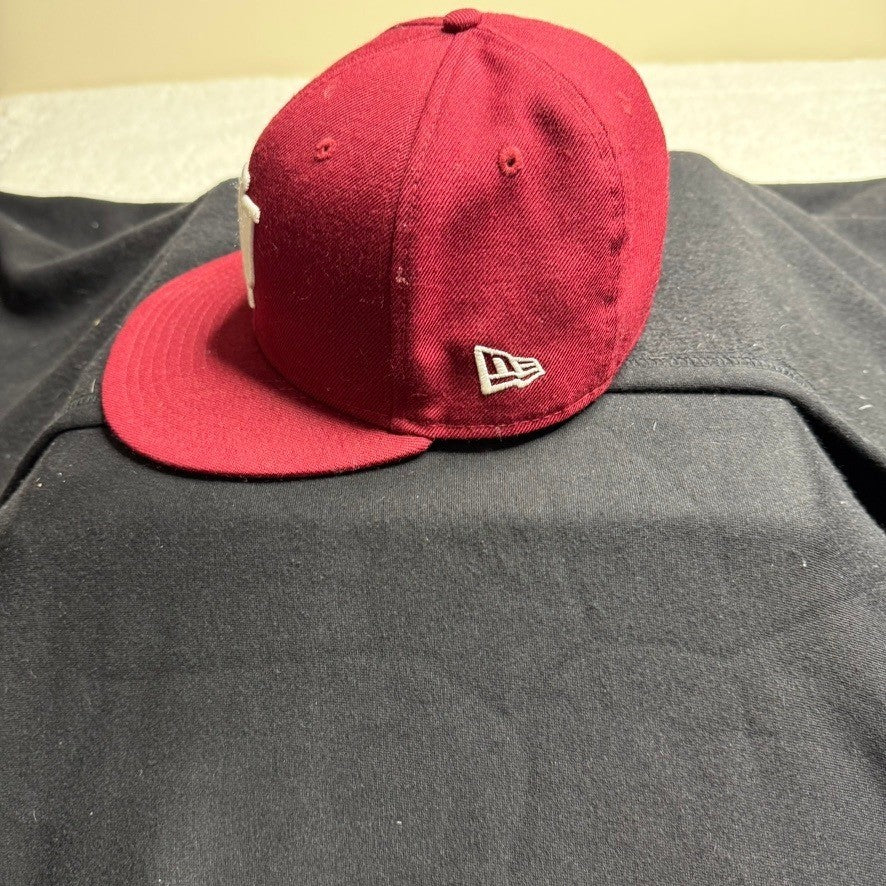 New Era Indiana Hoosiers 59FIFTY Fitted Baseball Cap Size 7 Red