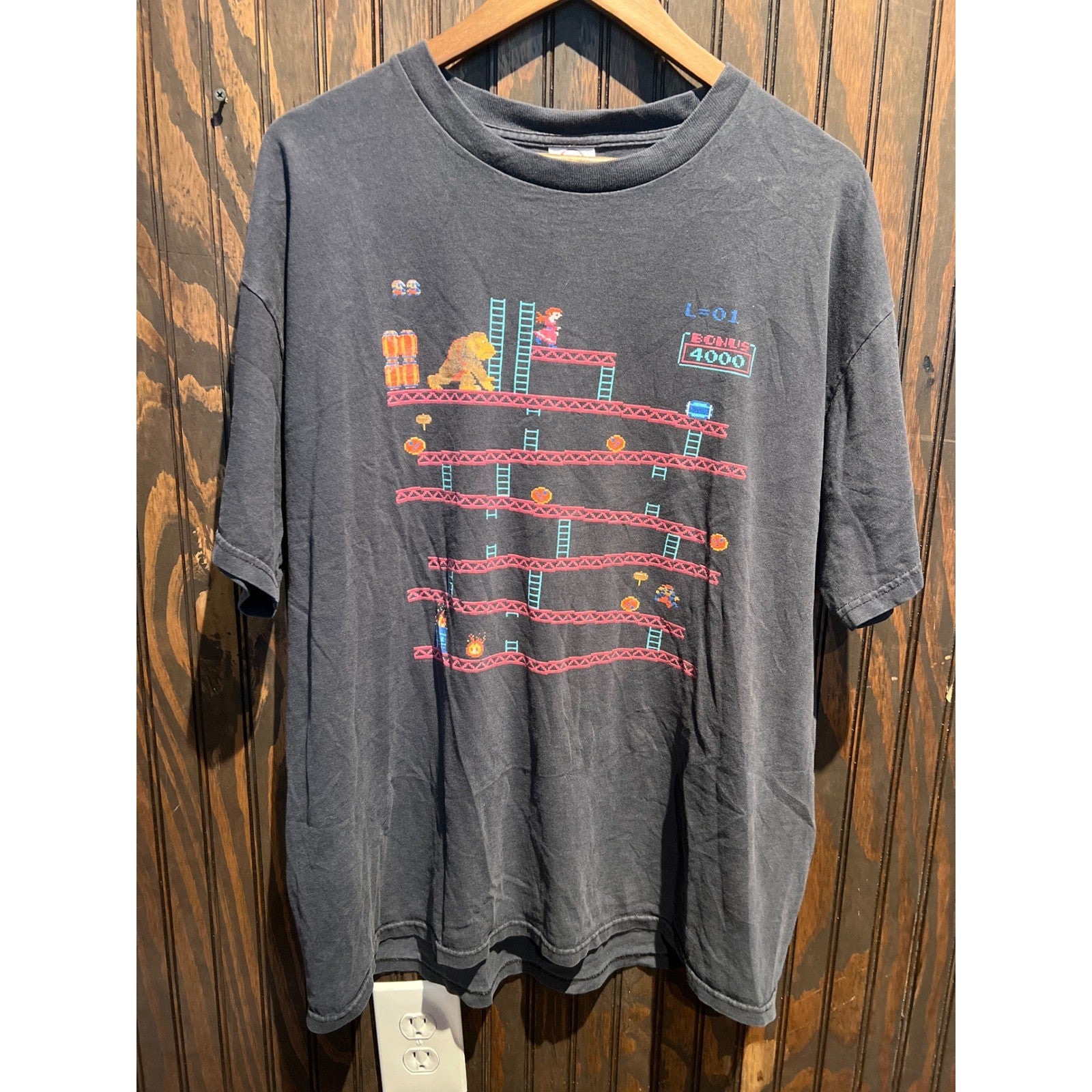 Vintage Nintendo Donkey Kong Arcade Game Graphic Tee Faded Black Mens XL 24x29