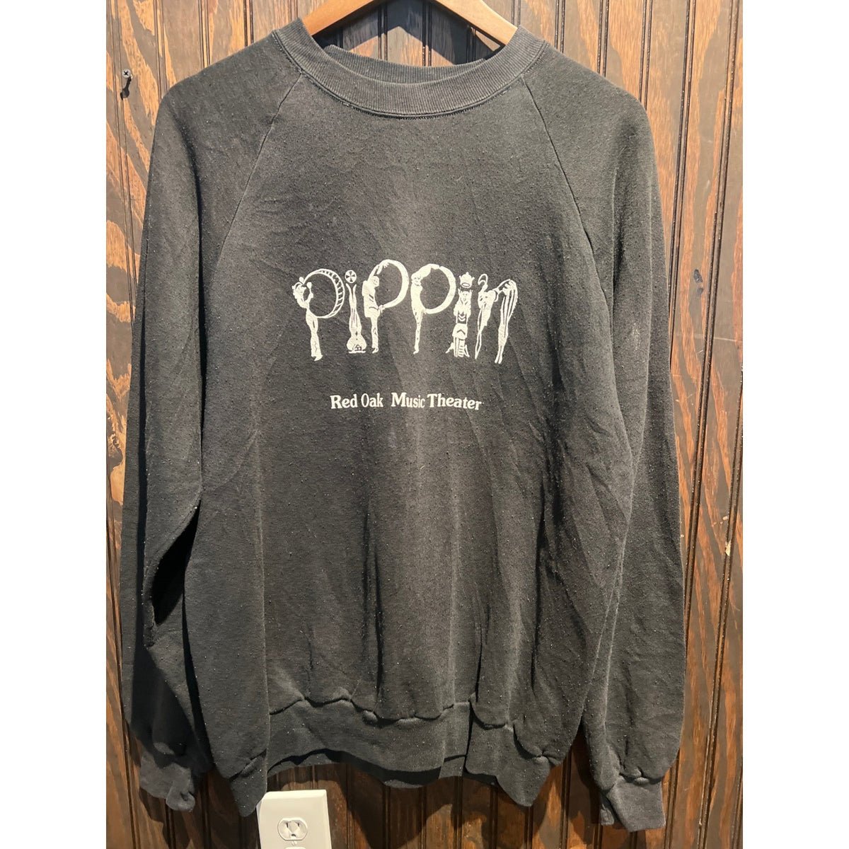 Vintage Pippin Red Oak Music Theater Black Raglan Sweatshirt Broadway Musical