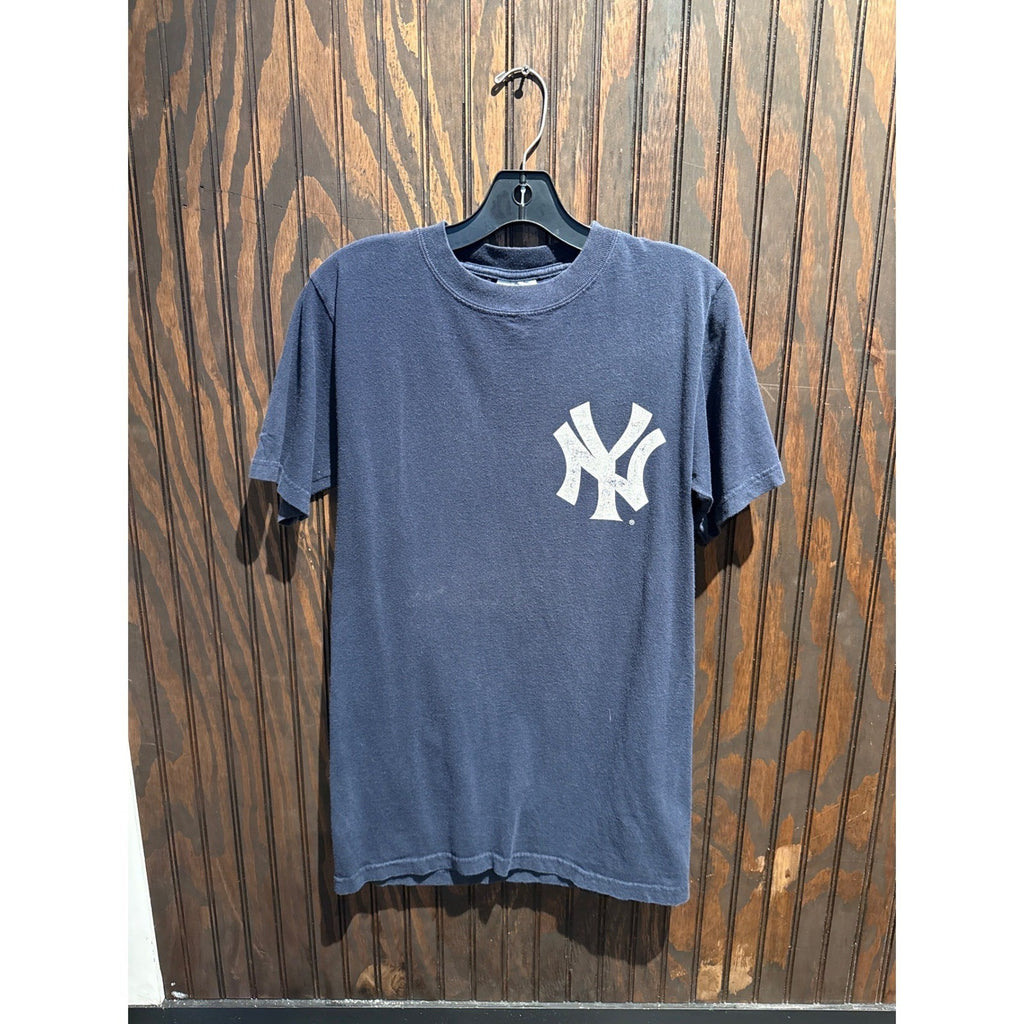 Vintage New York Yankees T-Shirt Navy Blue Distressed Logo MLB Mens Small S