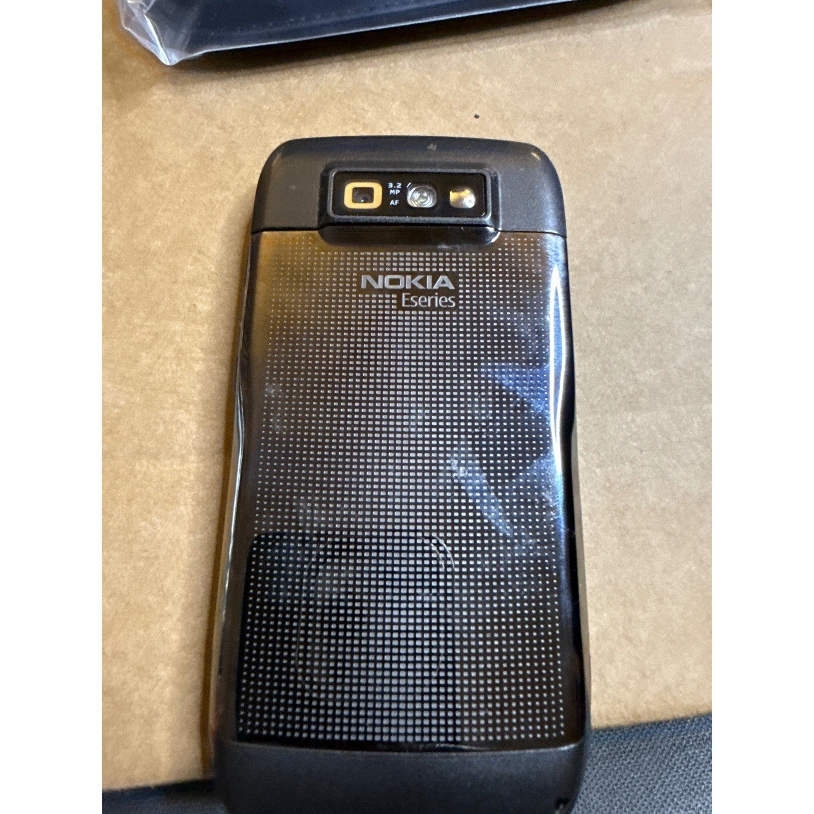 Nokia E71 Eseries Grey Silver Unlocked QWERTY Symbian Smartphone Original Box