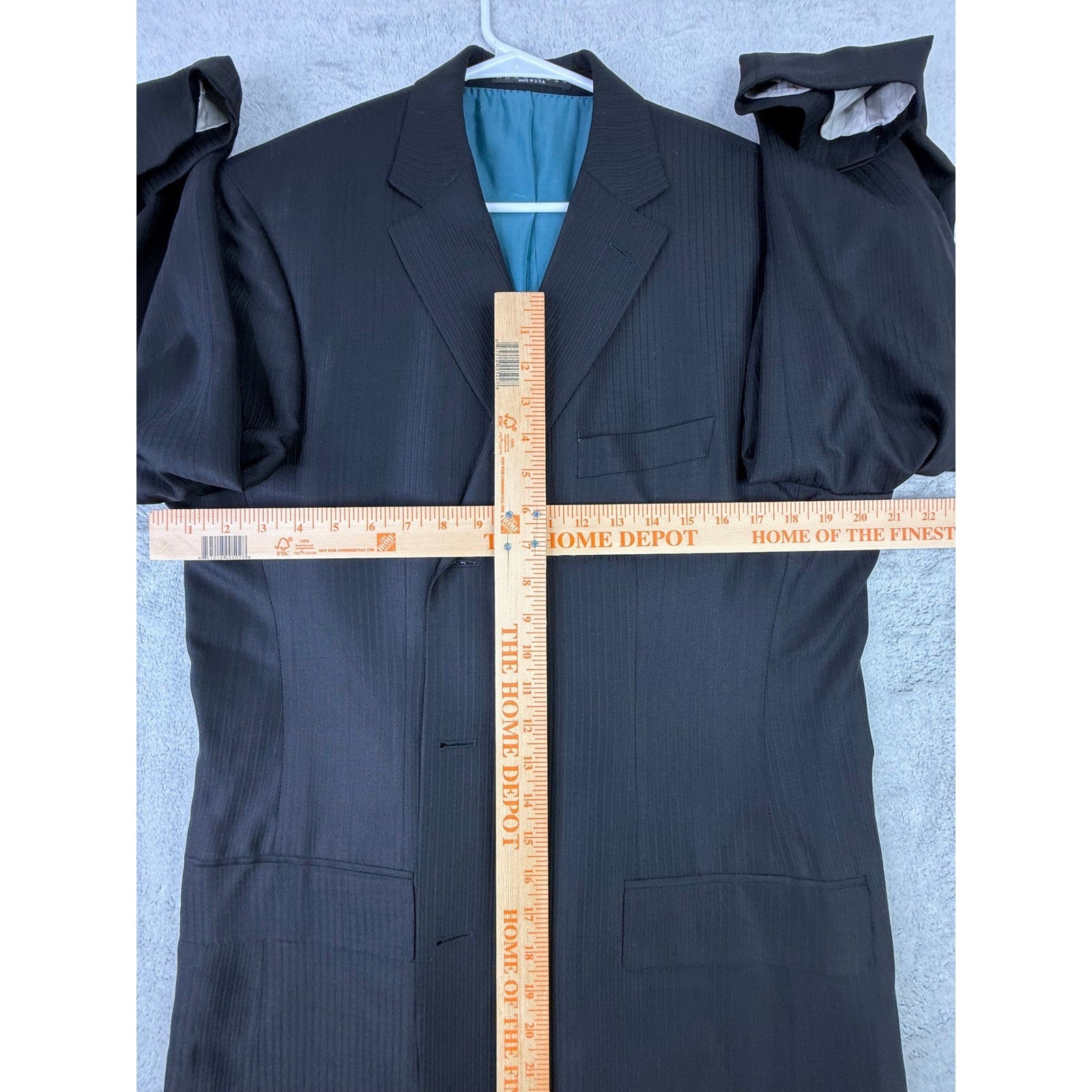 Vintage Hugo Boss Mens Pinstripe Blazer 3 Button Double Vent Charcoal Grey USA