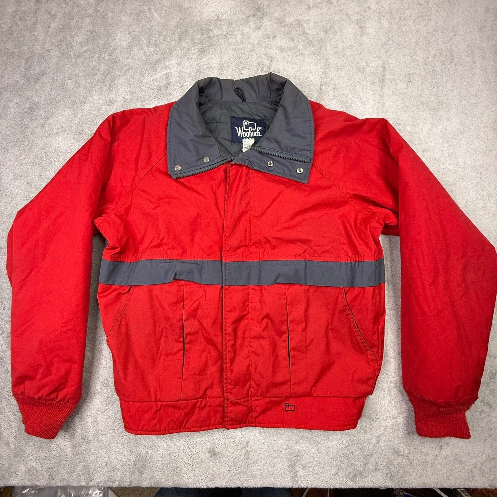 Woolrich Mens Red Grey Striped Zip Up Jacket Size Medium Windbreaker