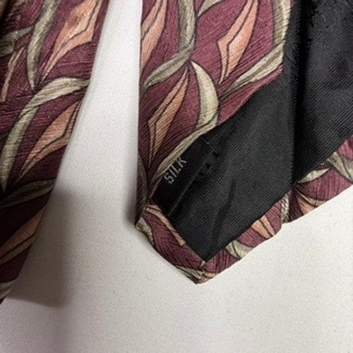 Mens Burgundy Tan Geometric Pattern Silk Necktie Made in USA