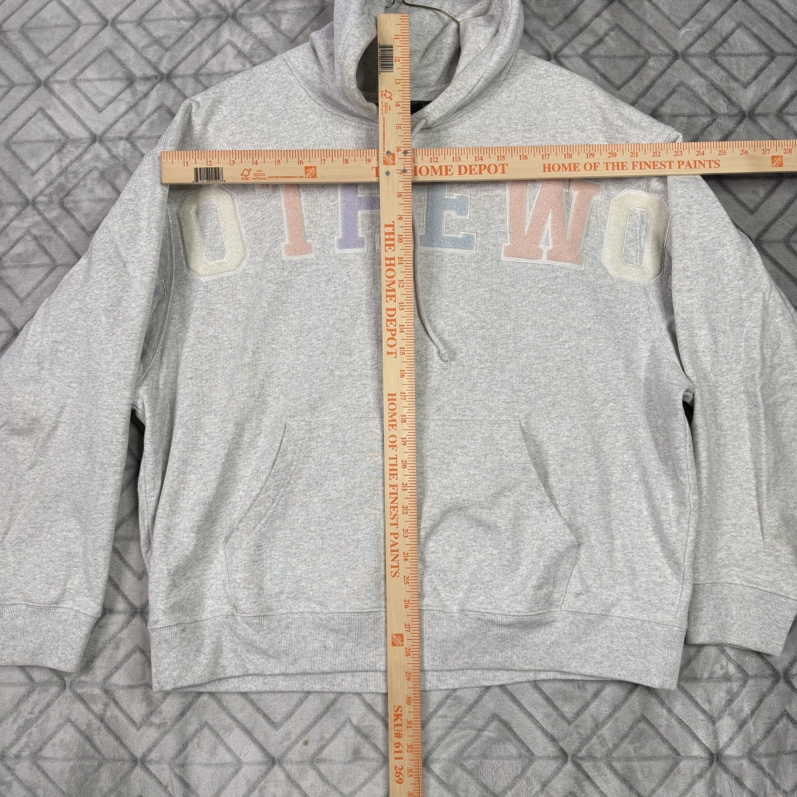Kith "NY TO THE WORLD" Hoodie Gray XL – Pastel Chenille Letters, Rare