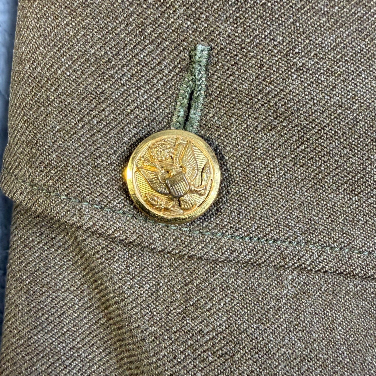 authentic WWII U.S. Army Air Force service dress jacket, man's tunic 1940s