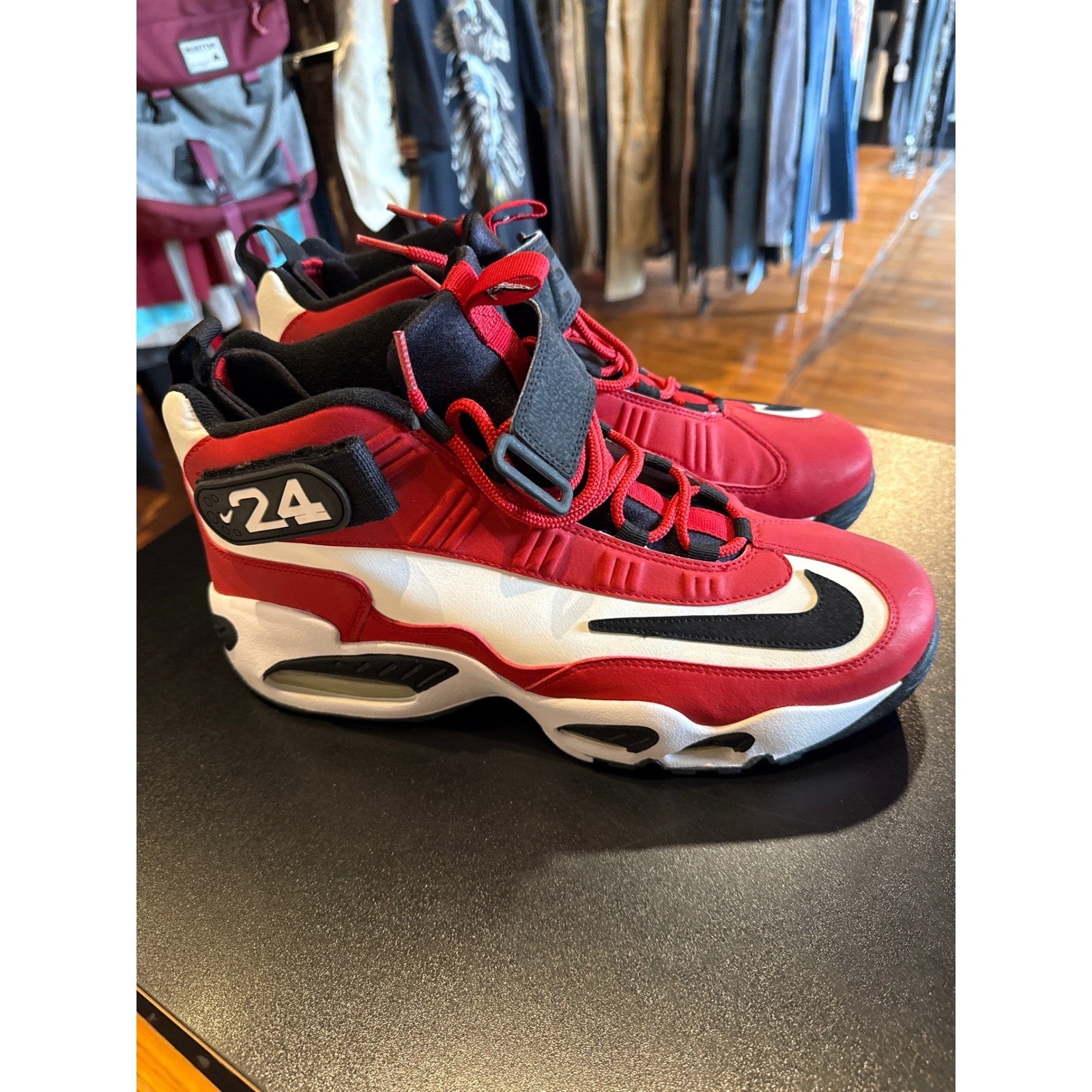 Nike Air Max Griffey 1 Varsity Red White Black 354912-106 Mens Size 12 with Box