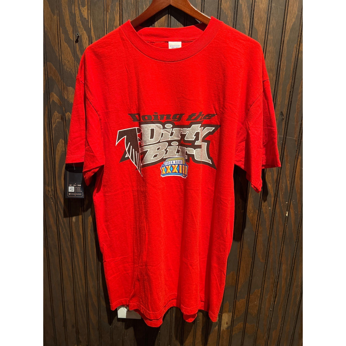 Vintage Atlanta Falcons Super Bowl XXXIII Doing the Dirty Bird Red T-Shirt XL