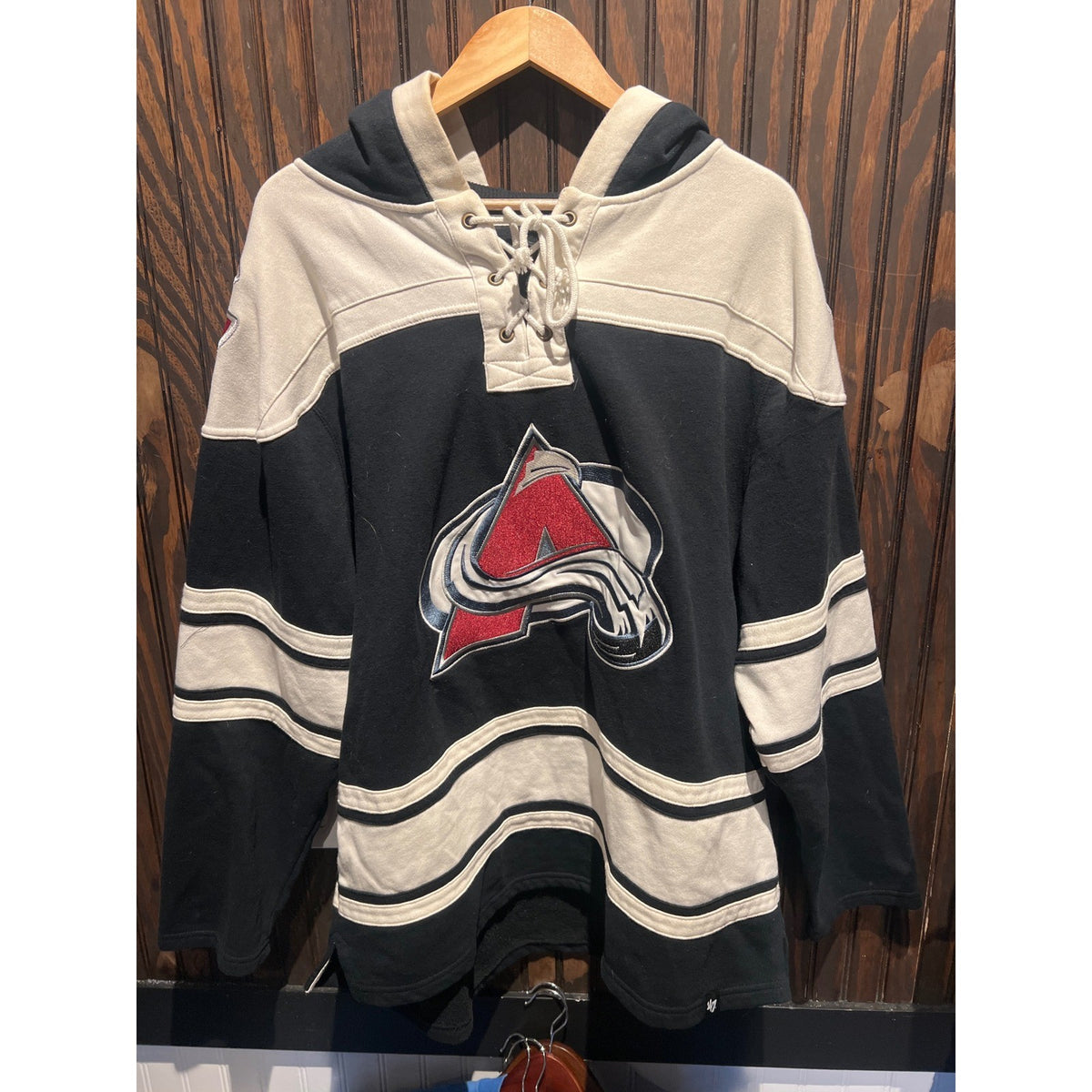 Colorado Avalanche 47 Brand Lace Up Hockey Jersey Hoodie Black Cream NHL Mens L
