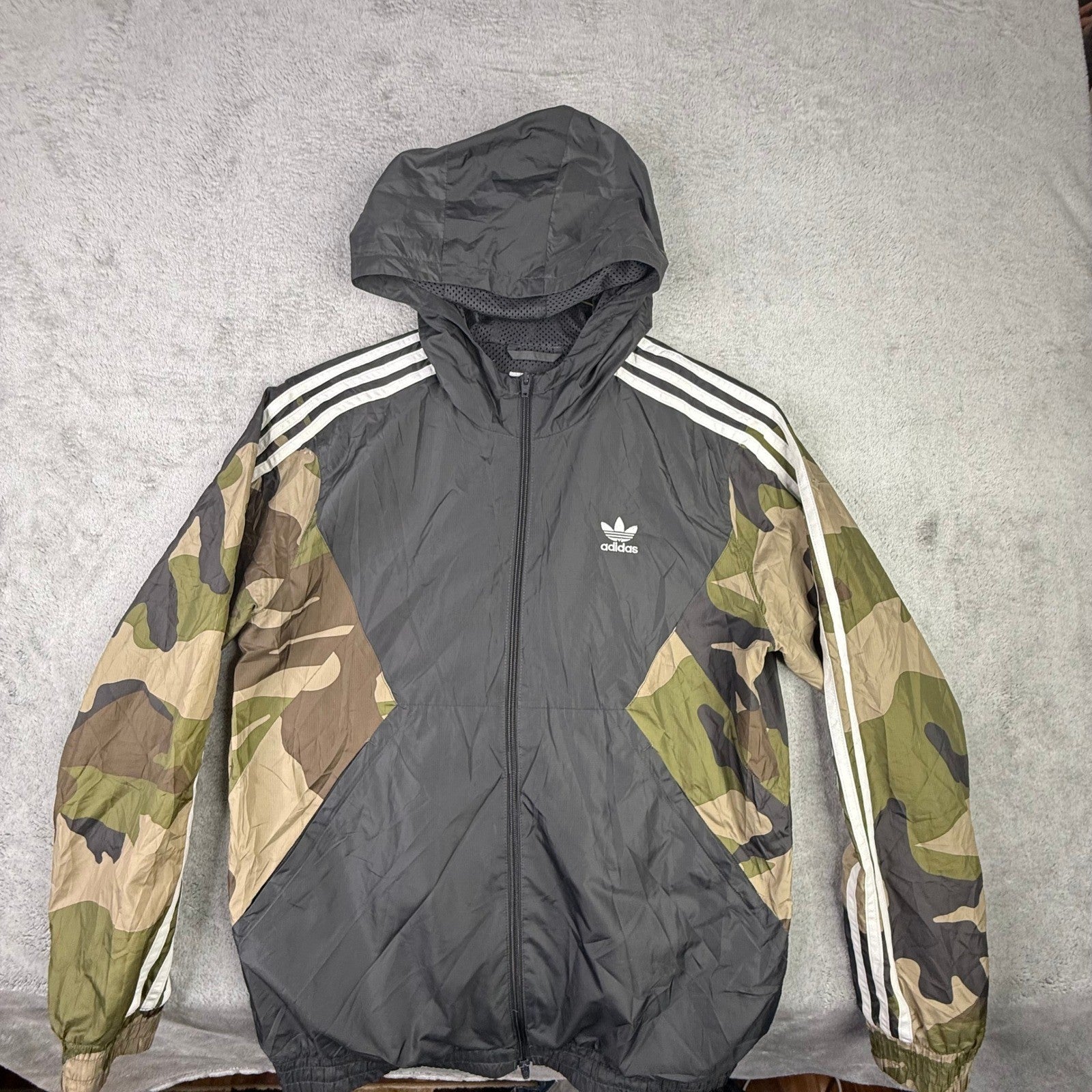 Adidas Originals Camo Colorblock Windbreaker Jacket Mens Medium Grey Hooded