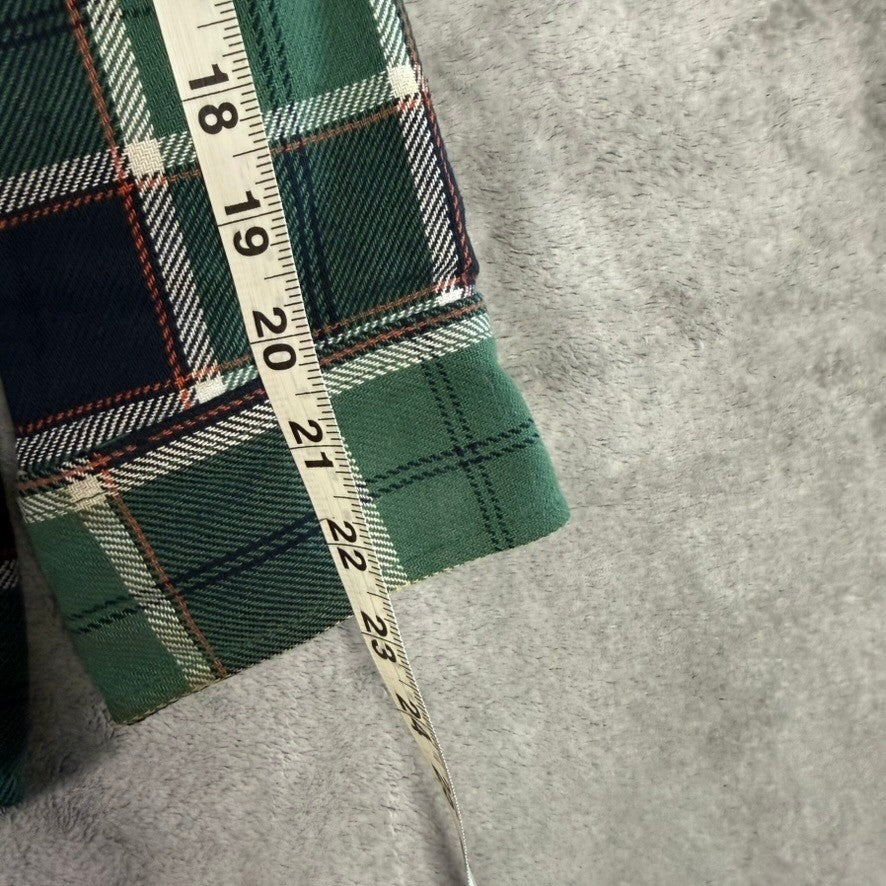 Duluth Trading Co Mens Plaid Flannel Long Sleeve Button Up Shirt Green Navy M