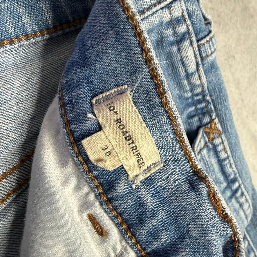 Madewell 10 Roadtripper Jeans Light Wash Distressed Raw Hem Size 30