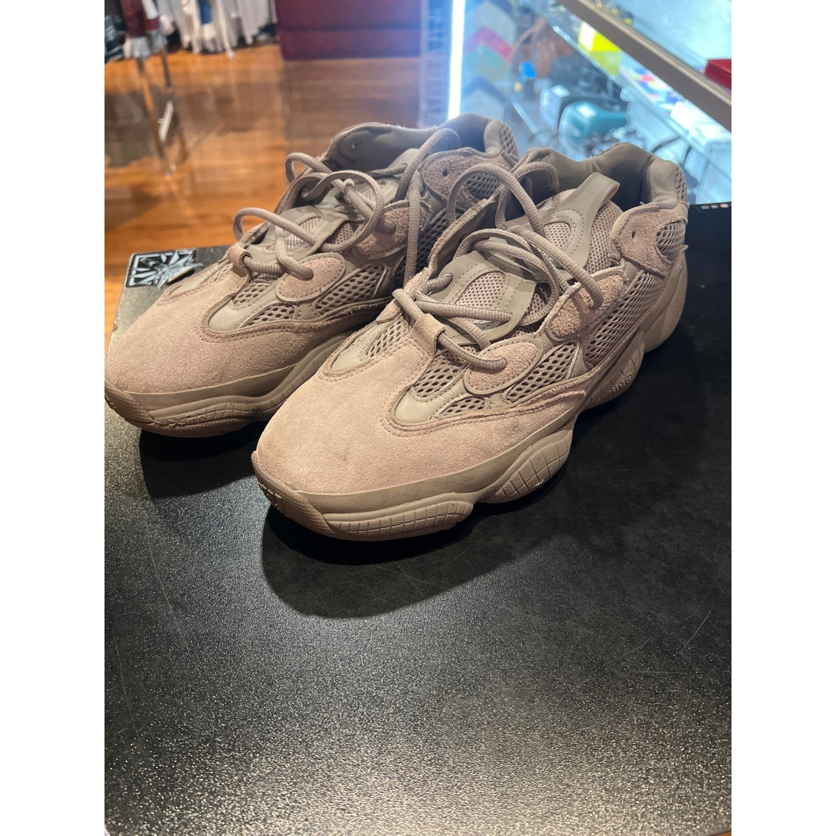 Adidas Yeezy 500 Taupe Light Sneakers GX3605 Suede Mesh Low Top Shoes