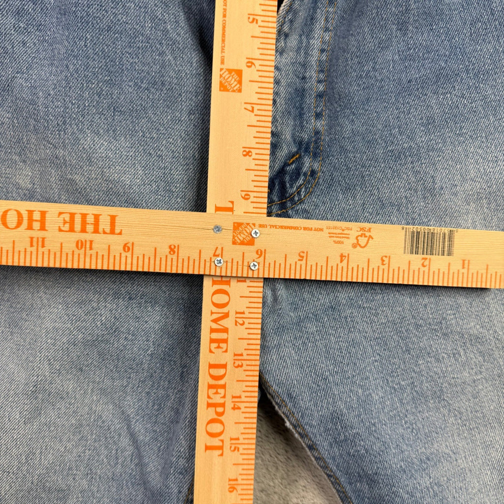 Vintage Levi's L2 White-Tab Baggy-Fit Jeans 36x32 (35x31) Faded Stonewash USA
