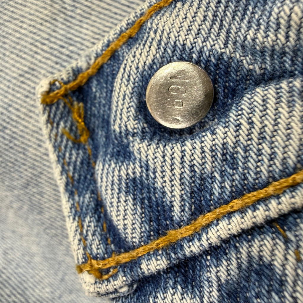 Levi Strauss 501 Mens Jeans Light Wash Button Fly Straight Leg Pants 34 x 28