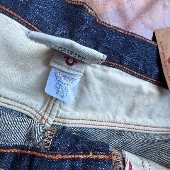 True Religion Bobby Mens 36 Straight Leg Jeans Blue Medium Wash Made in USA NEW