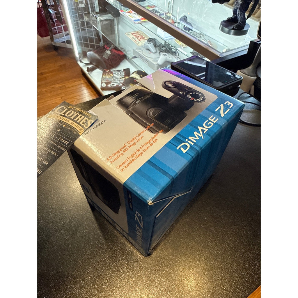 Konica Minolta DiMAGE Z3 Digital Camera Black 4.0MP 12x Optical Zoom 48x Total