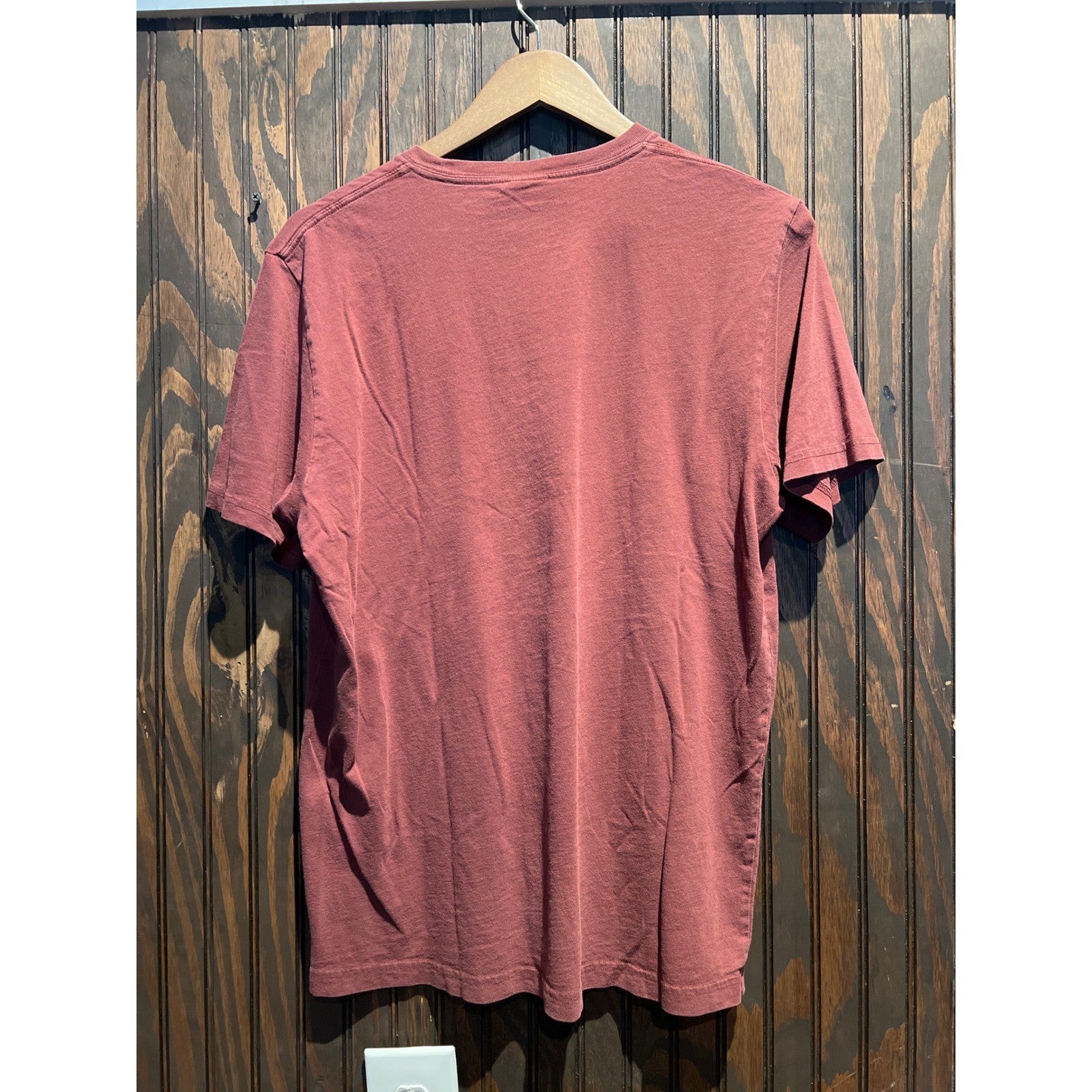 Lucky Brand Mens Imperial Ping Pong Tournament Beijing Graphic Tee Burgundy M