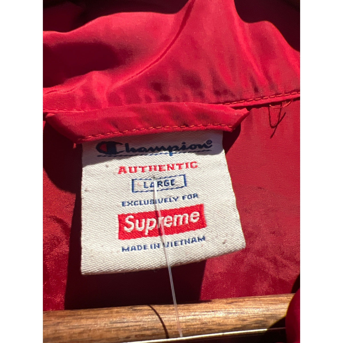 Supreme Champion Half Zip Windbreaker Red Nylon Pullover Jacket Mens L 24x30