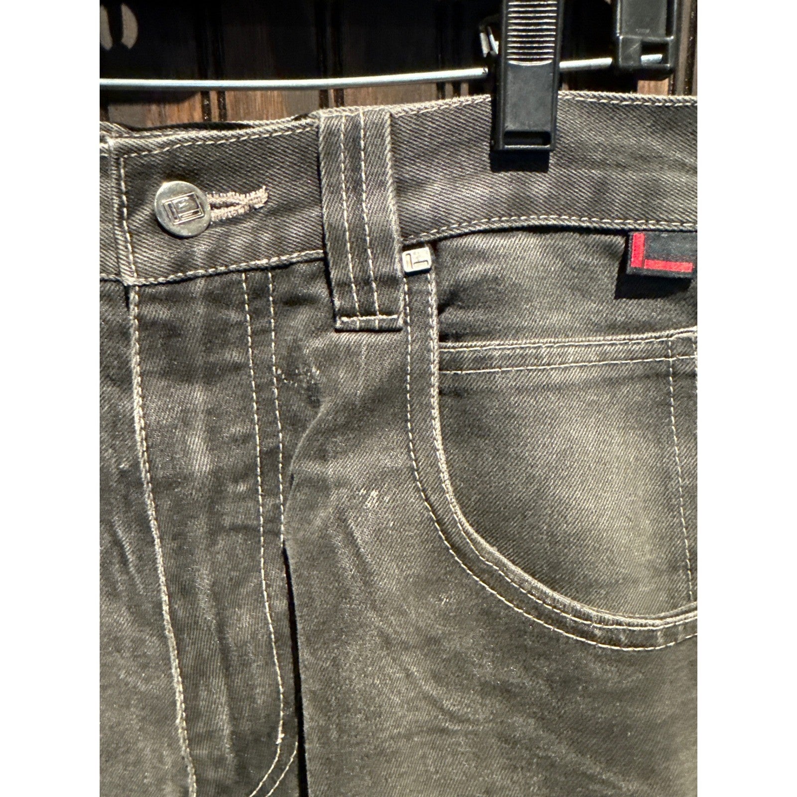 FUBU Mens Vintage Baggy Carpenter Denim Shorts Faded Cargo 32x14 Distressed