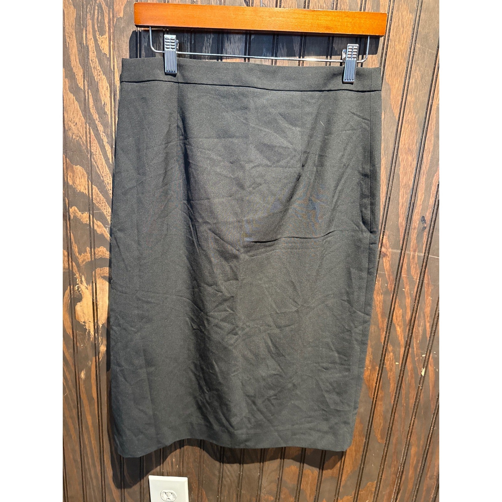Banana Republic Black Pencil Skirt Side Zip Slit Knee Length Womens Size 6