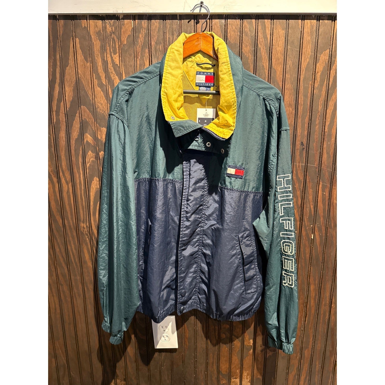 Vintage Tommy Hilfiger Windbreaker Jacket Green Navy Colorblock Mens XXL 90s