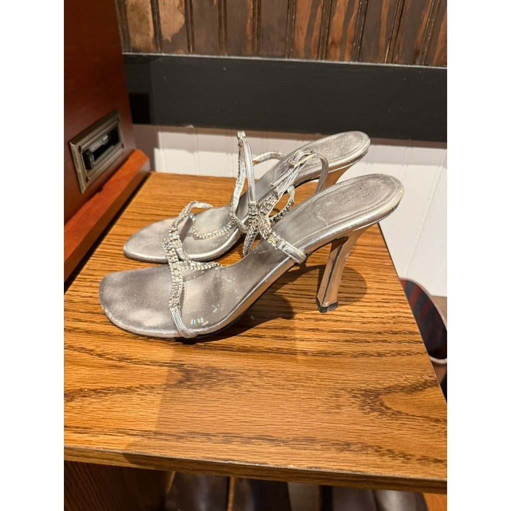 Vera Wang Silver Rhinestone Strappy Heels Womens Size 7B Evening Formal Sandals