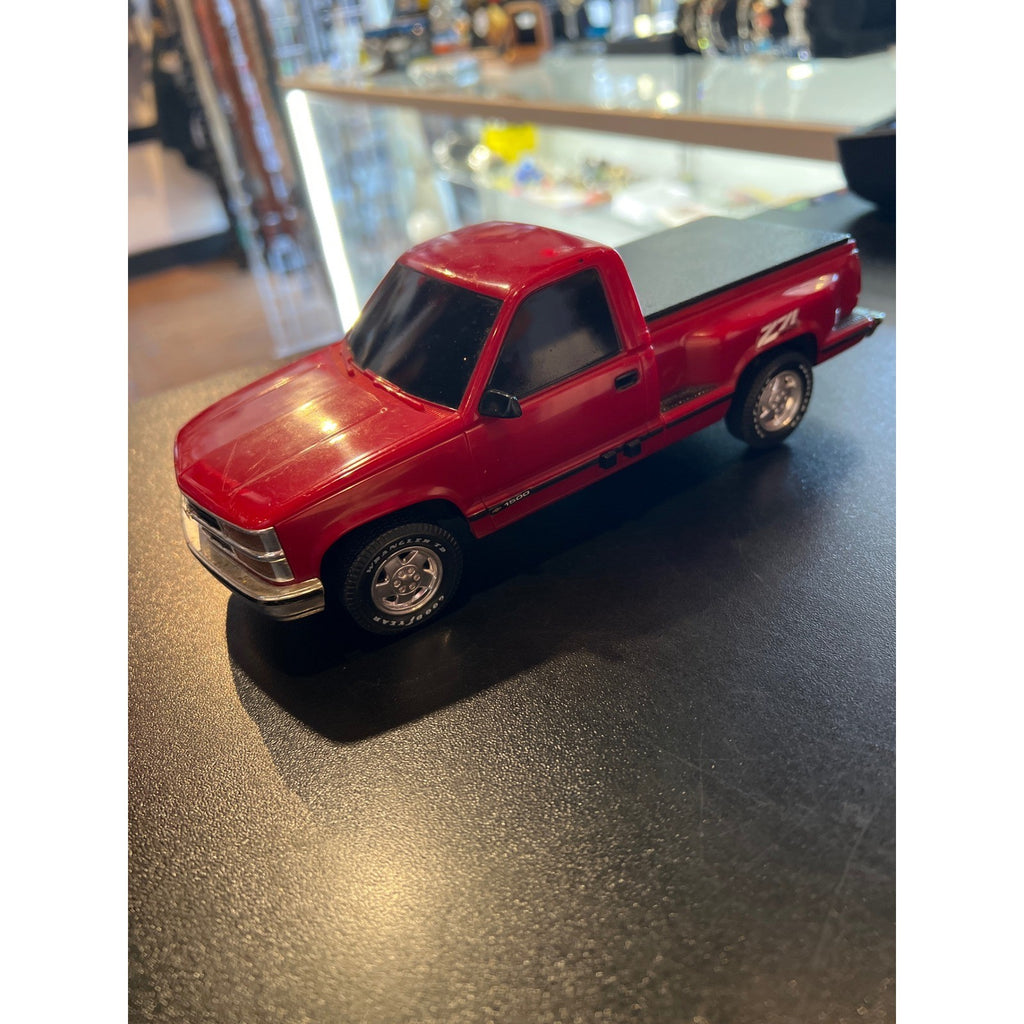 Chevrolet CK 1500 Pickup Truck Model Red Single Cab Diecast 1/24 Scale Classic