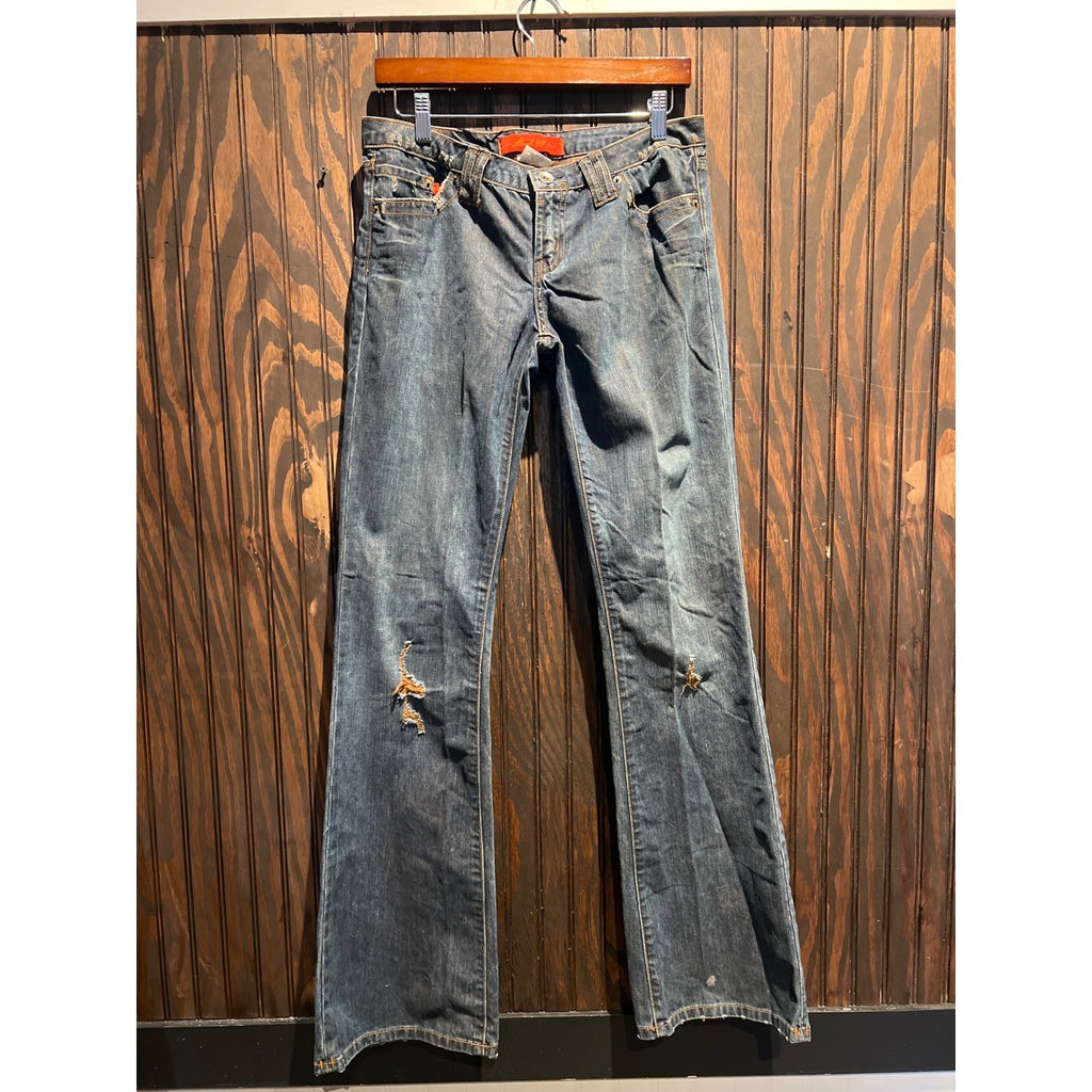 TITLE: Level 99 Lily Jeans Womens Size 29 Y2K Flare Bootcut Embroidered Denim