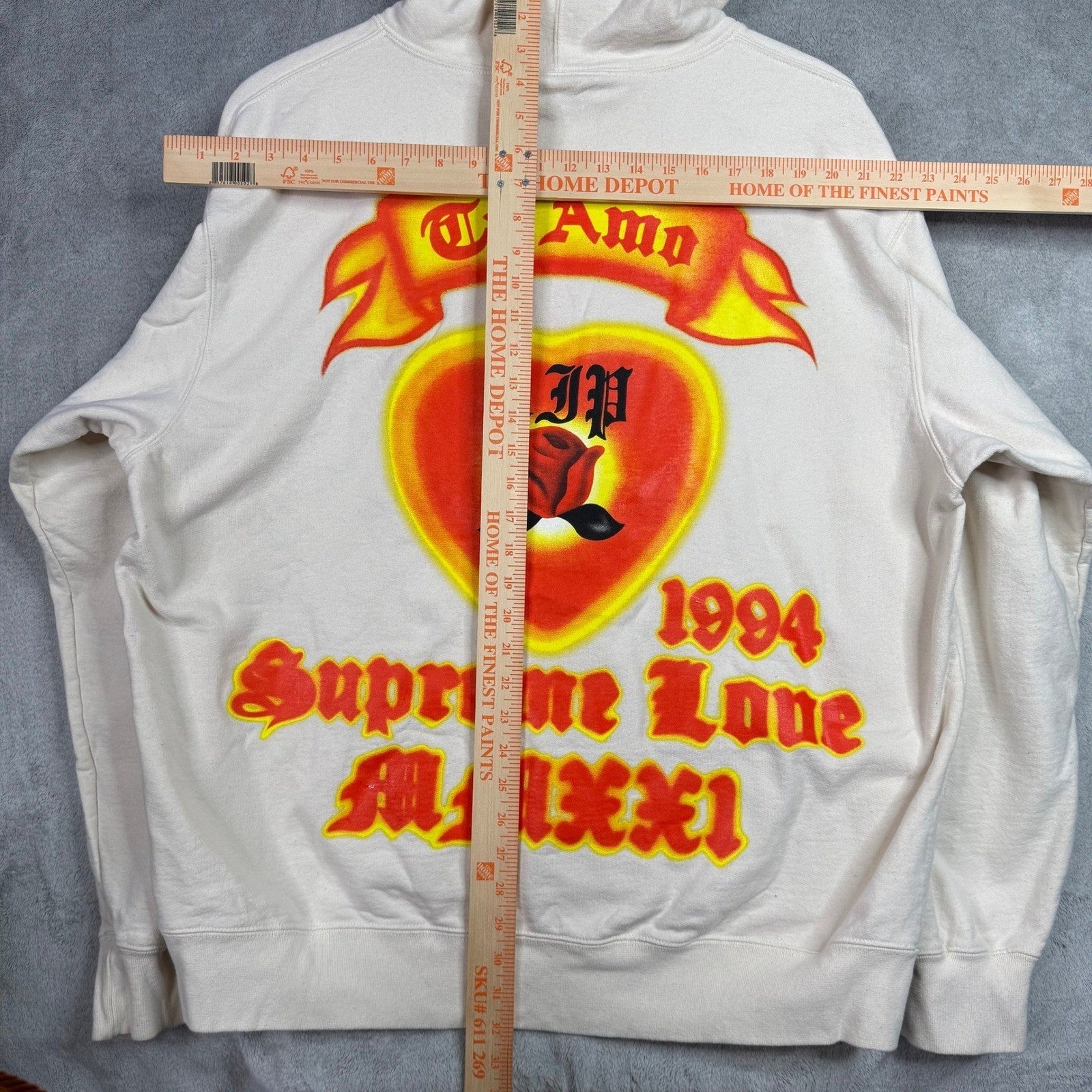 Supreme Te Amo RIP Heart Rose Graphic Hoodie Cream Fleece Lined Size S