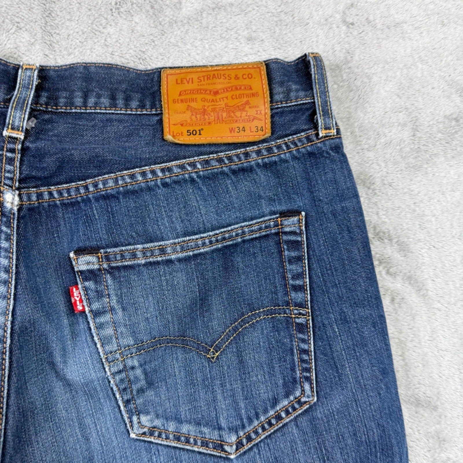 Levi Strauss Co 501 Original Fit Straight Leg Jeans Mens W34 L34 Blue Denim