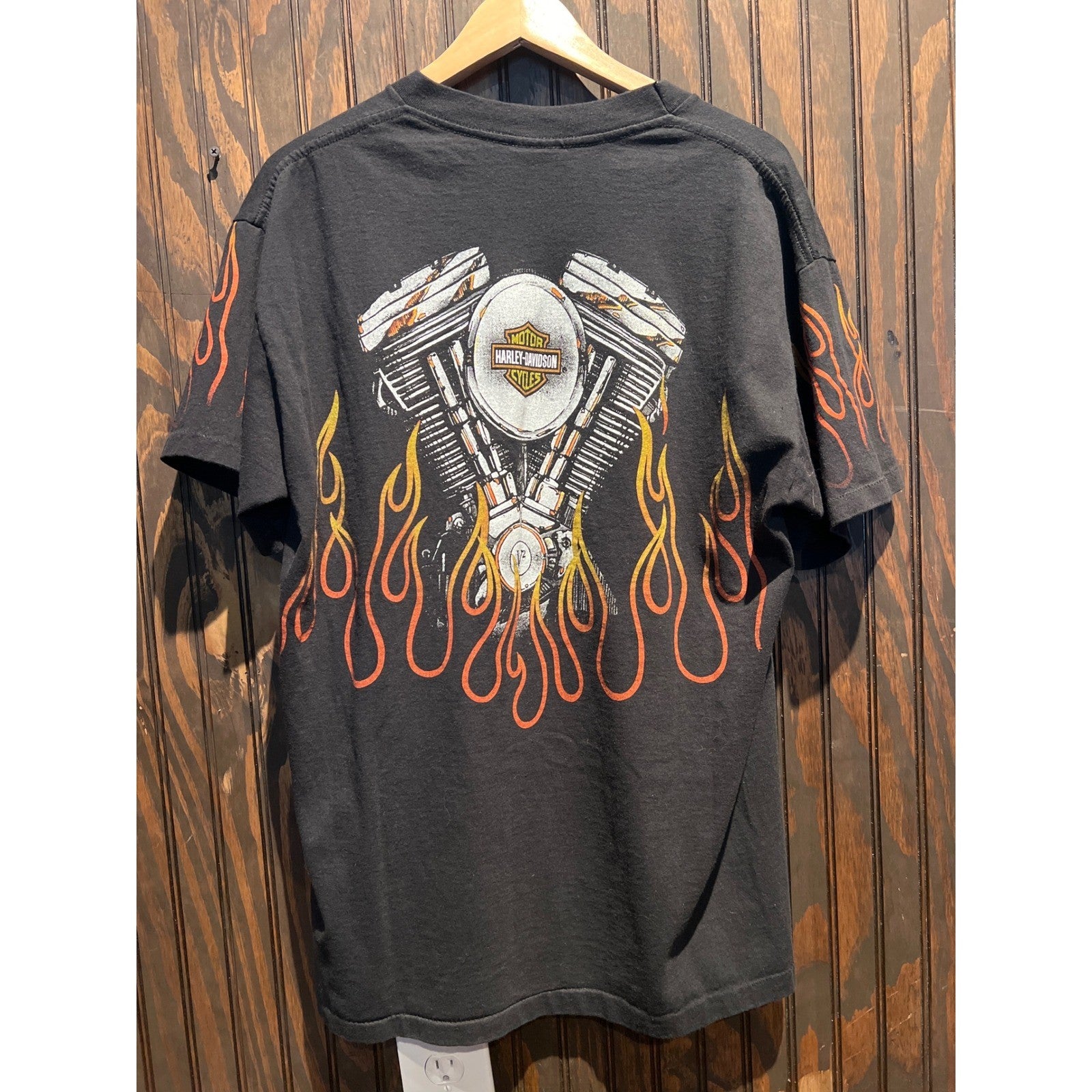 Vintage Harley Davidson V-Twin Engine Flame Graphic T-Shirt Black Mens XL 21x29