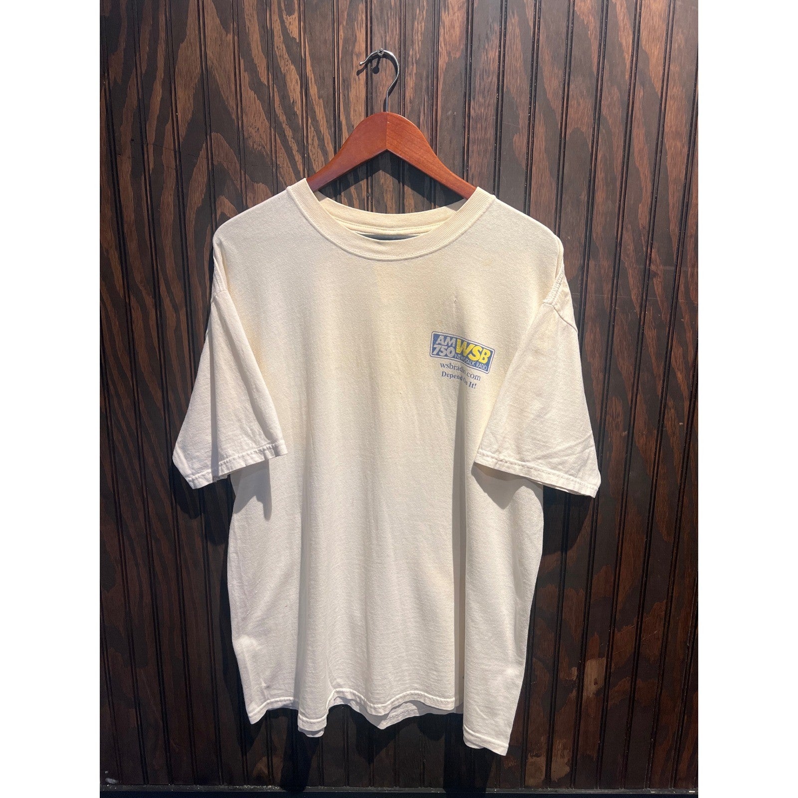Vintage AM 750 WSB Radio Atlanta T-Shirt Cream Graphic Tee XL 30.5x24