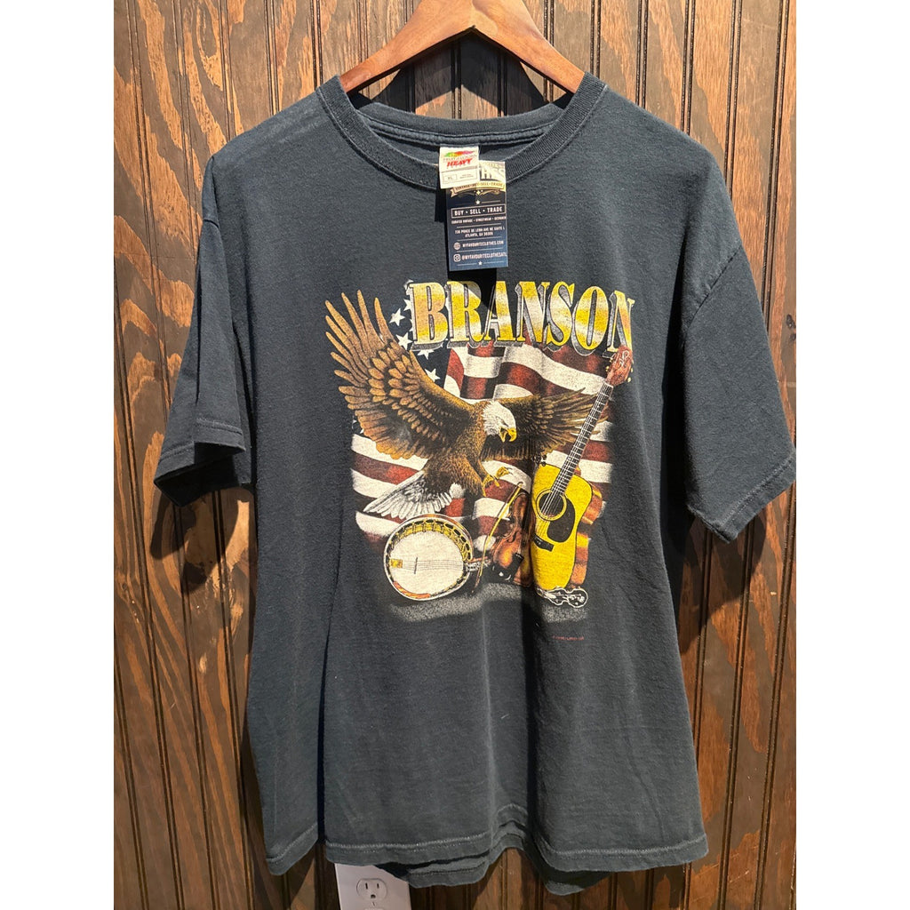 Vintage Branson Missouri Music Eagle Flag T-Shirt Fruit of the Loom Black XL