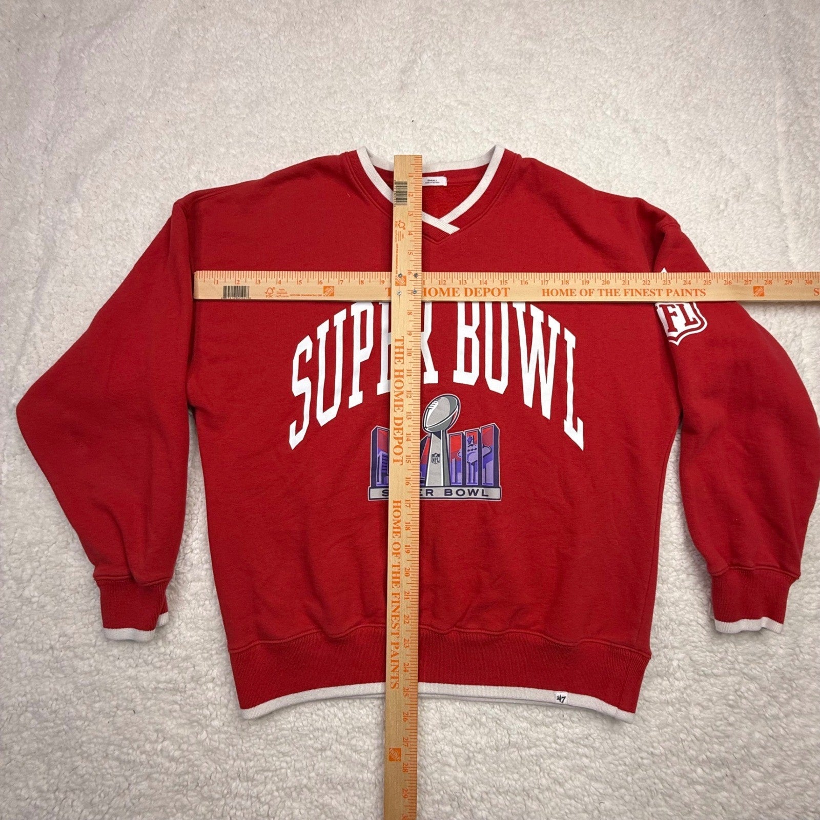 47 Brand Super Bowl LVII Red V Neck Sweatshirt Mens Small NFL Football