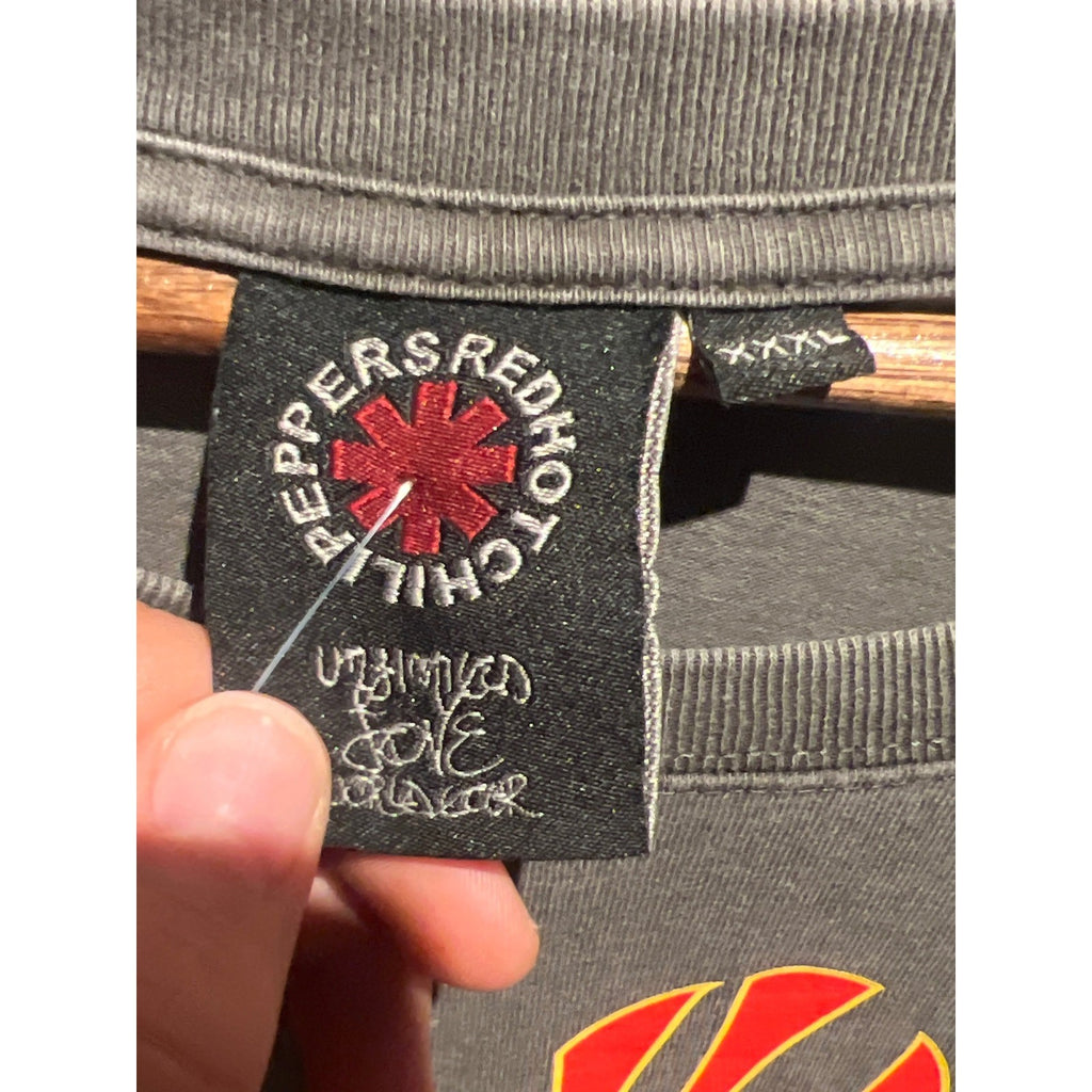 Red Hot Chili Peppers Graphic Band T-Shirt Charcoal Grey Oversized Rock Tee XL