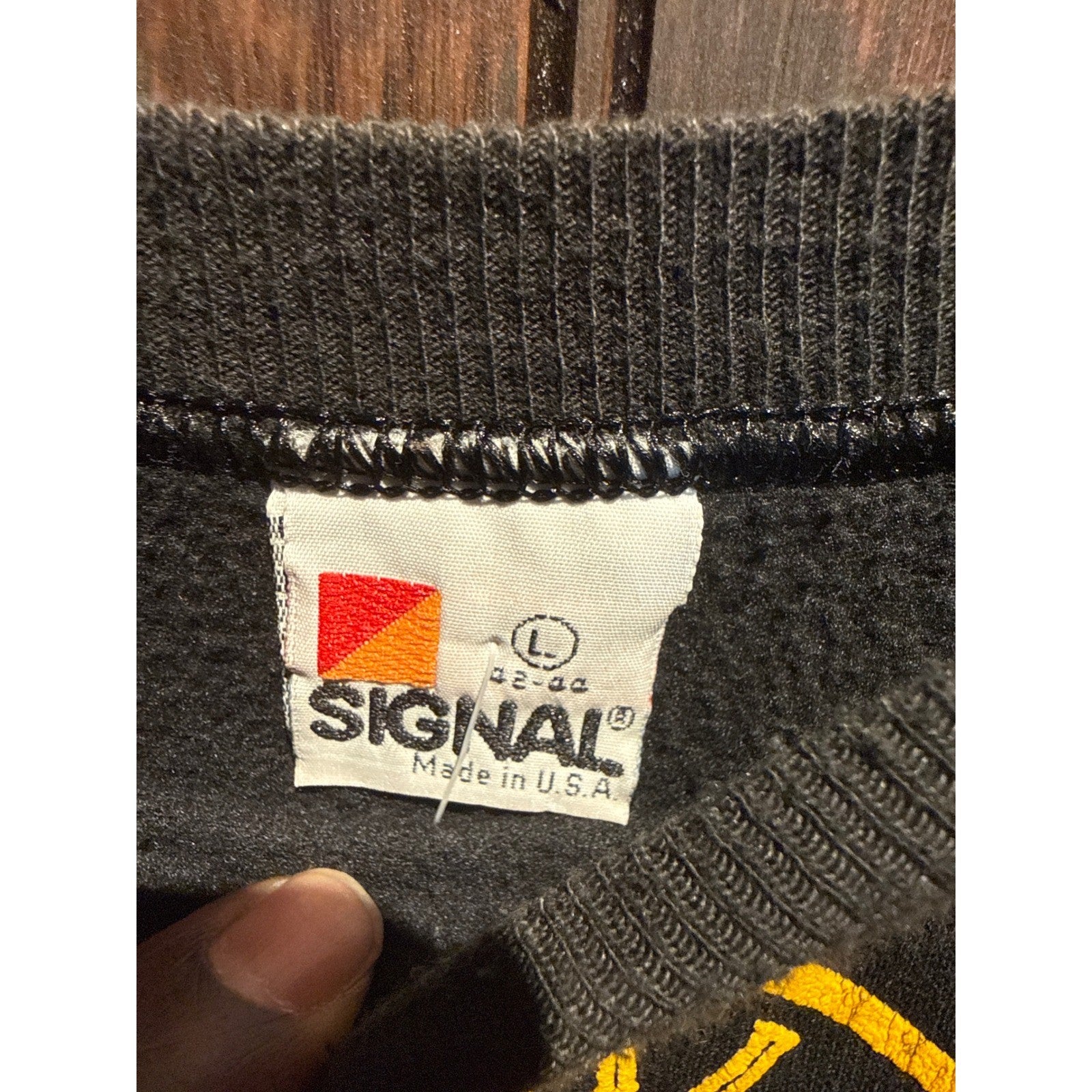 Vintage Alpha Phi Alpha Seven Jewels Sweatshirt Mens Black Yellow Raglan XL