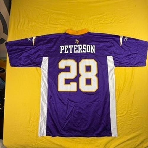Reebok Minnesota Vikings Adrian Peterson 28 NFL Jersey Mens Large Purple Mesh