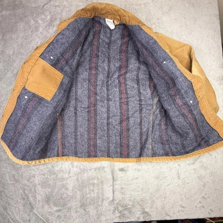 Vintage Carhartt Blanket-Lined Chore Coat Workwear Distressed Fade Sz M